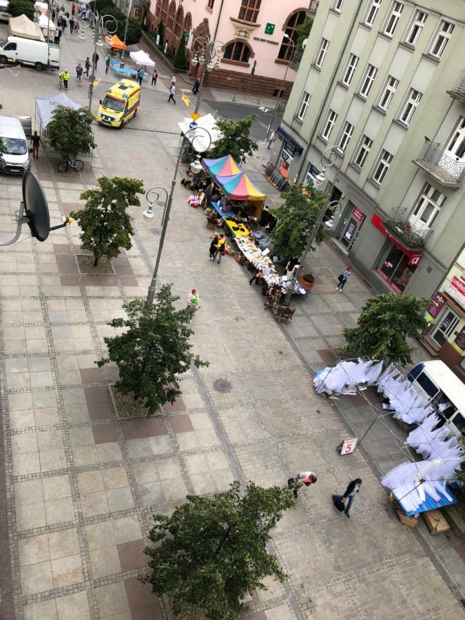 Family & Business Sauna Apartments Paderewskiego Sienkiewicza No2 Centrum Downtown - 2 Bedroom With Private Sauna, Bath With Hydromassage, Parking キェルツェ エクステリア 写真